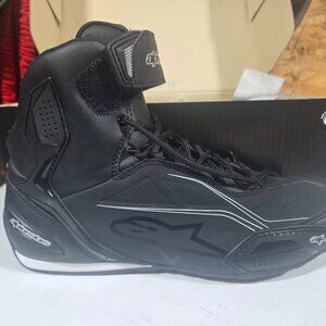 Stella Faster -3 Black & Silver 8.5 US